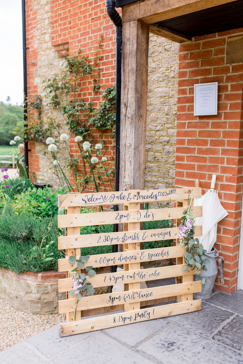 OOTD-sadiejakewedding-philippa-sian-photography-2- Beyond V Lettering OOTD-sadiejakewedding-philippa-sian-photography-2- Beyond V Lettering