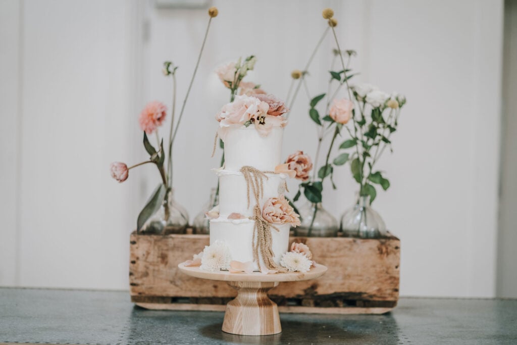 Wedding-Cake-Inspiration-at-Millbridge-Court Wedding-Cake-Inspiration-at-Millbridge-Court