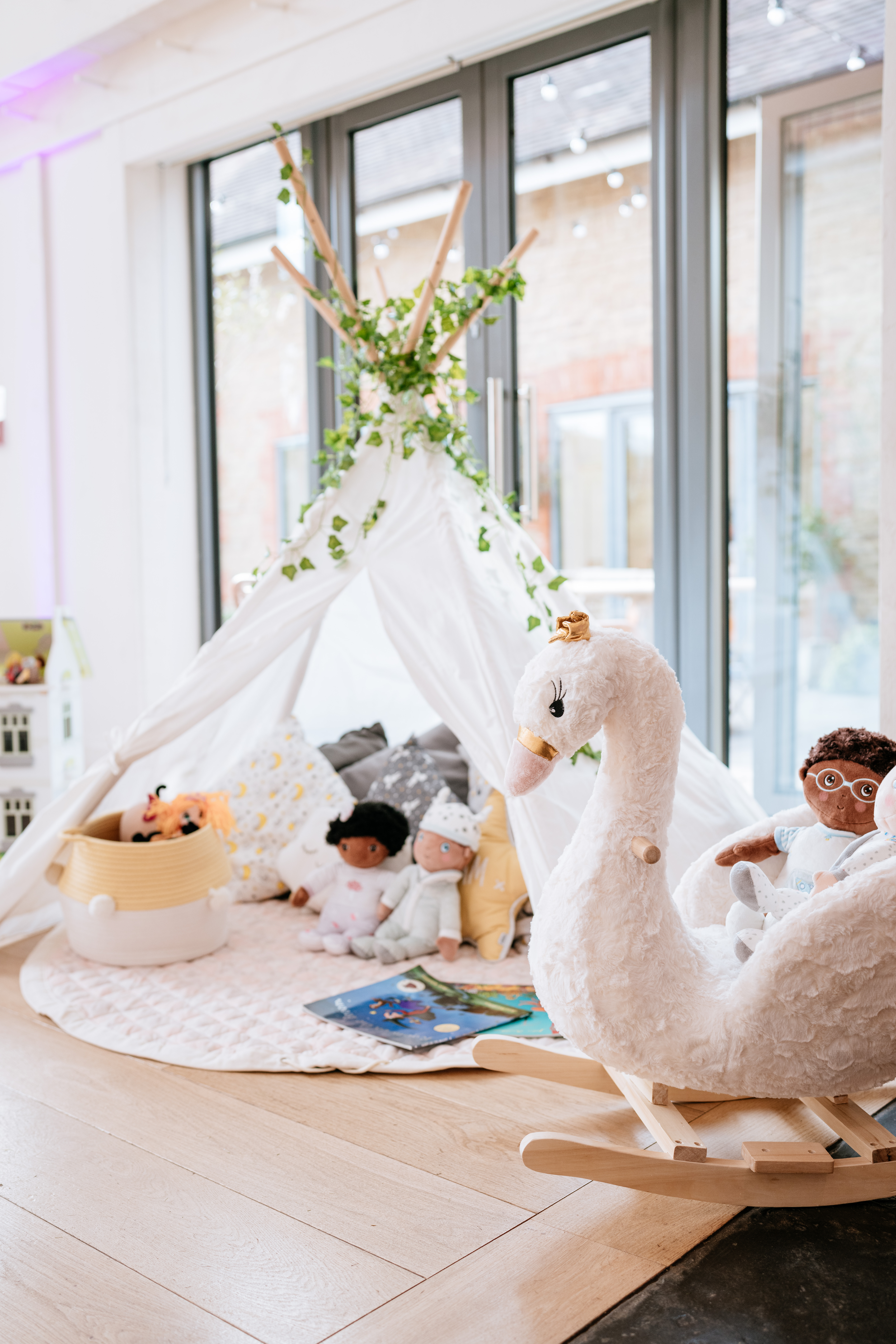 MBC Details Date Night 2023-105 MBC Details Date Night 2023-105