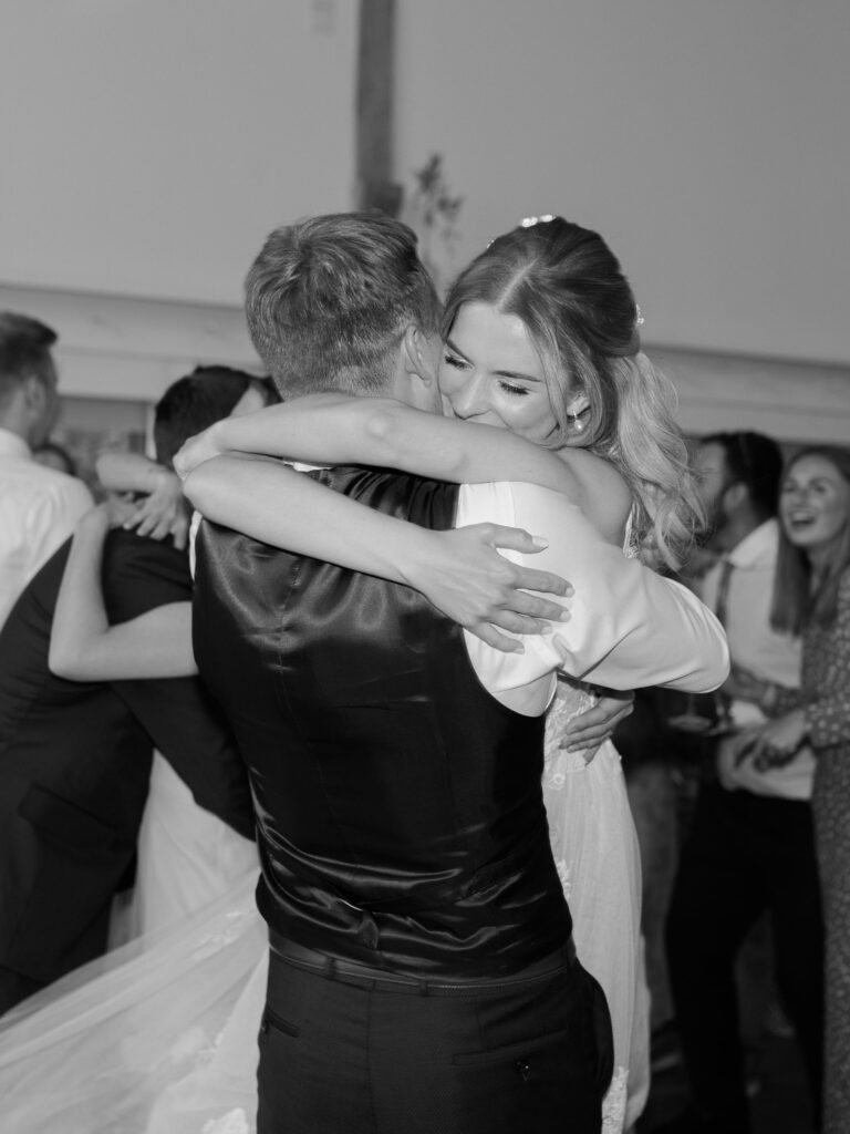 Lauren&Ross-ByCatherineCarterWeddings-791-min Lauren&Ross-ByCatherineCarterWeddings-791-min